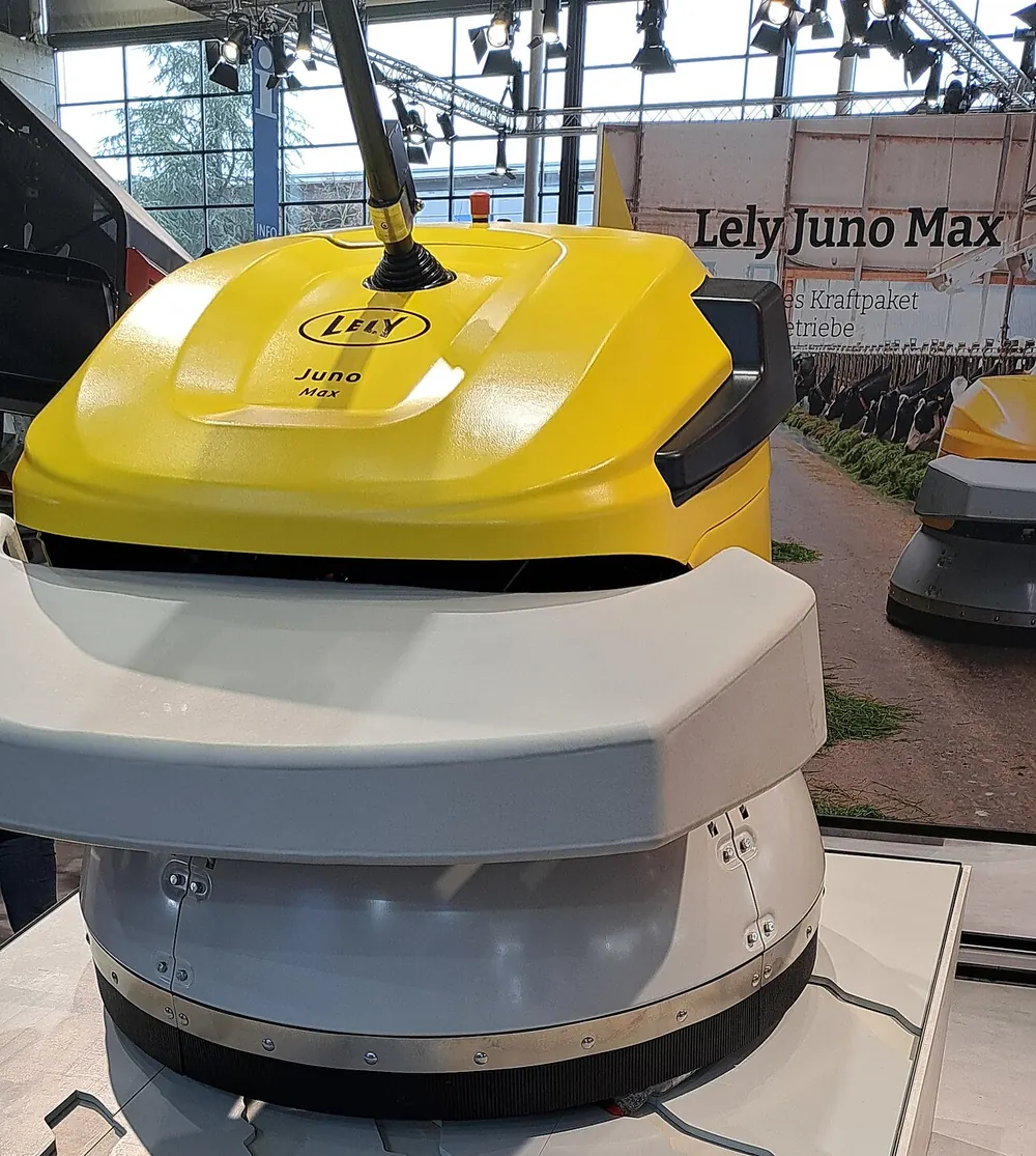 Lely Juno Max